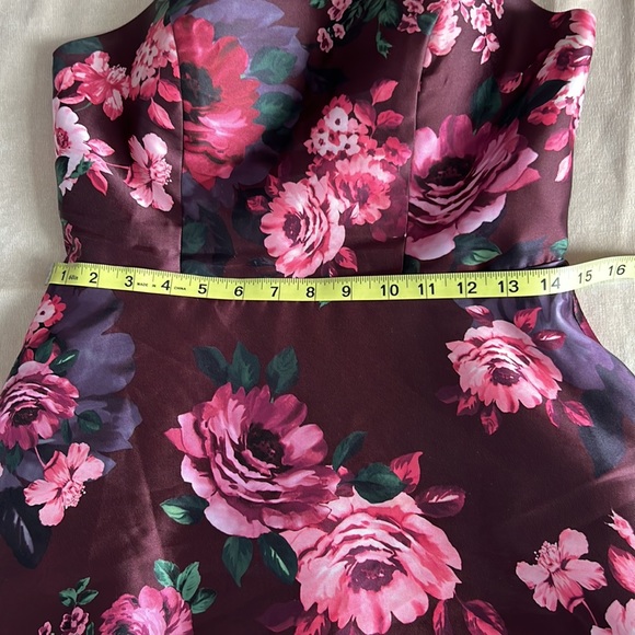 MY MICHELLE | BURGUNDY | FORMAL DRESS - Picture 5 of 13